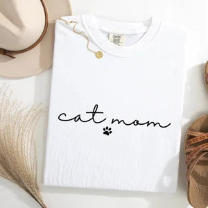 Cat Mom  T-shirt